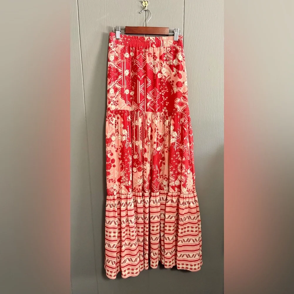 CHUFY Red and Pink Patterned Maxi Skirt - Picture 4 of 6